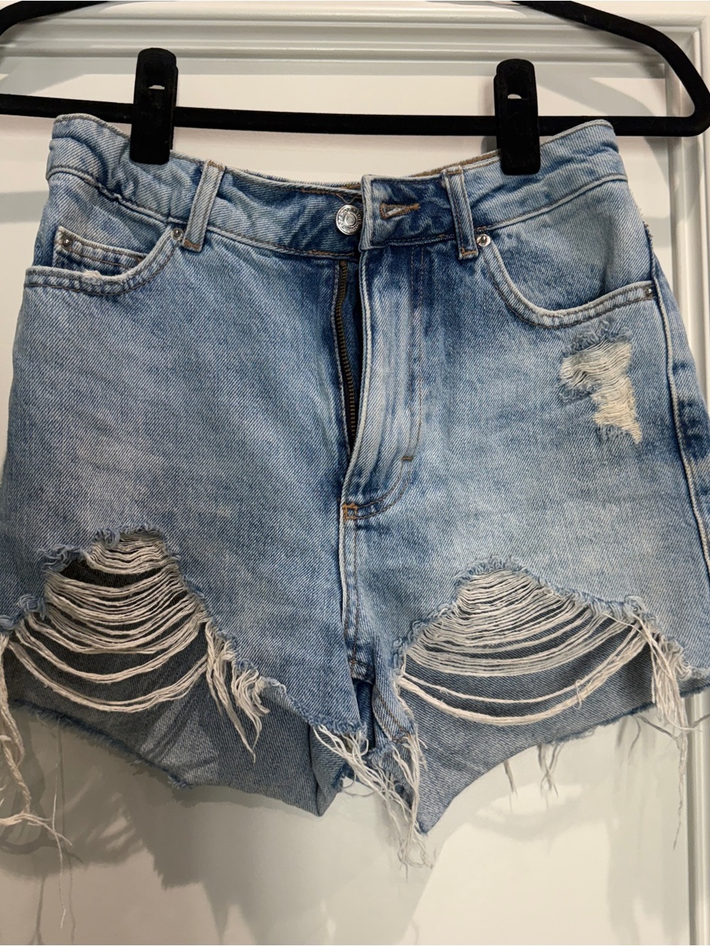 Top Shop Light Blue Distressed Denim Women’s Shorts